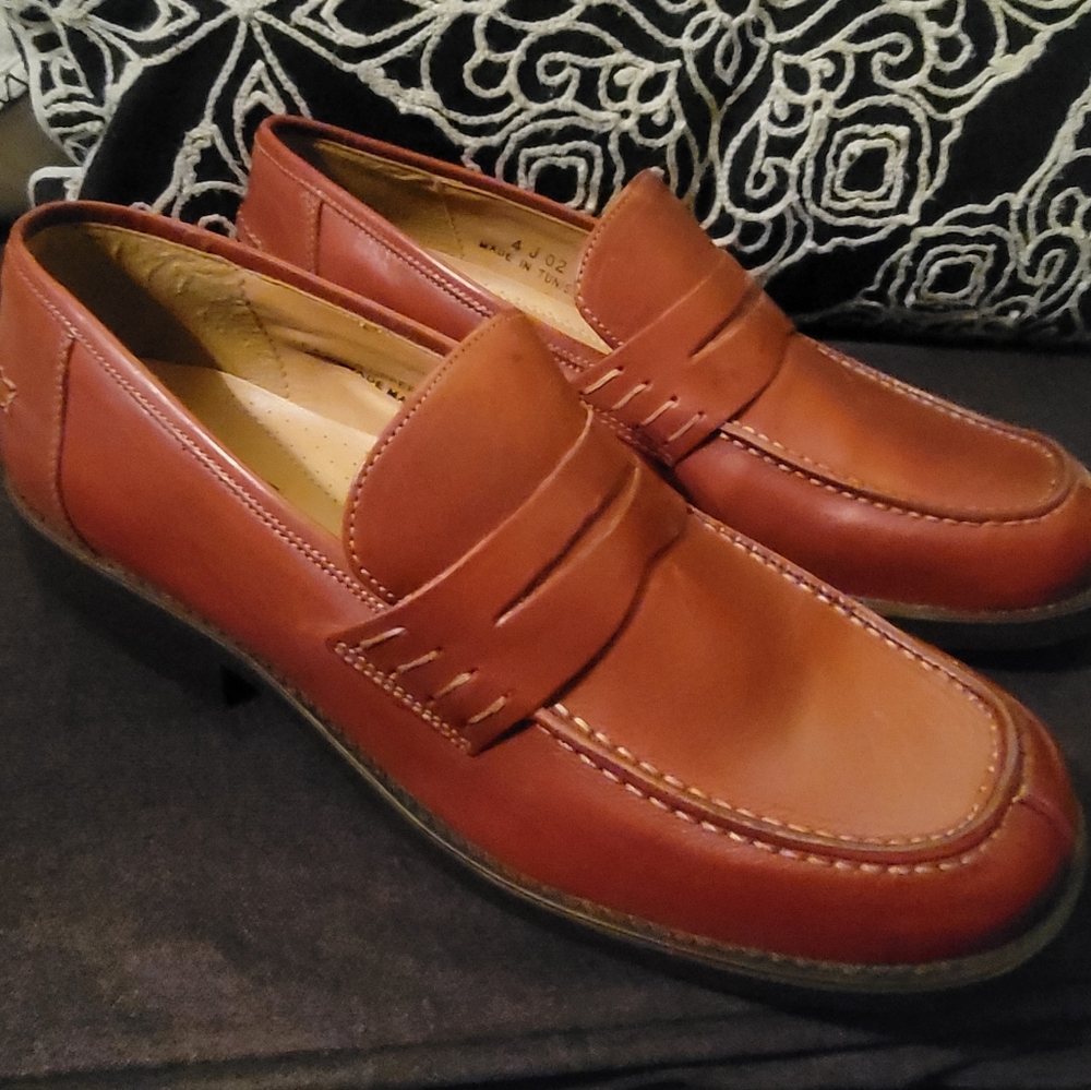 Vintage Bass Brown Leather Penny Loafers 8 NIB